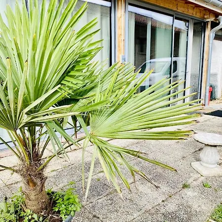 La Villa Jo Le Grand-Lemps Exterior photo